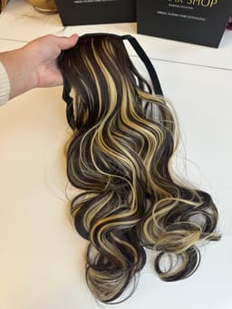 Cola de Pelo con Diademas Ondulada Balayage #8/#26