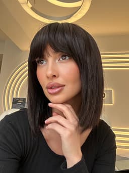 YASMIN Perücke aus Echthaar YASMIN Perücke aus Echthaar