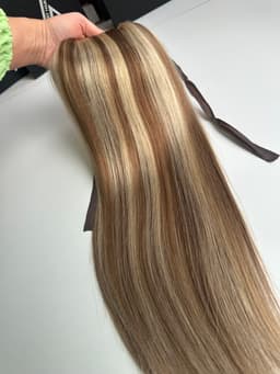 Coada de Par Oskar Balayage #6/#24 Coada de Par Oskar Balayage #6/#24