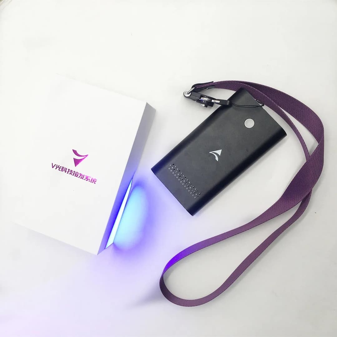 Професионален уред за поставяне на удължения V-Light Професионален уред за поставяне на удължения V-Light